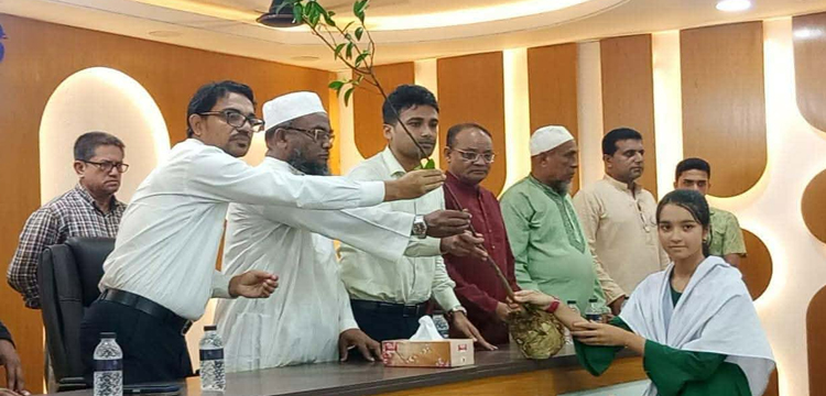 প্রধান উপদেষ্টা পদত্যাগ করবেন না: ফাইজ তাইয়েব আহমেদ