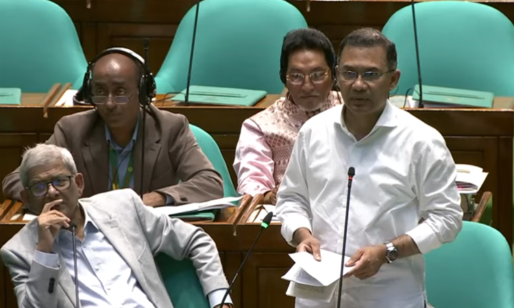 প্রধান উপদেষ্টা পদত্যাগ করবেন না: ফাইজ তাইয়েব আহমেদ