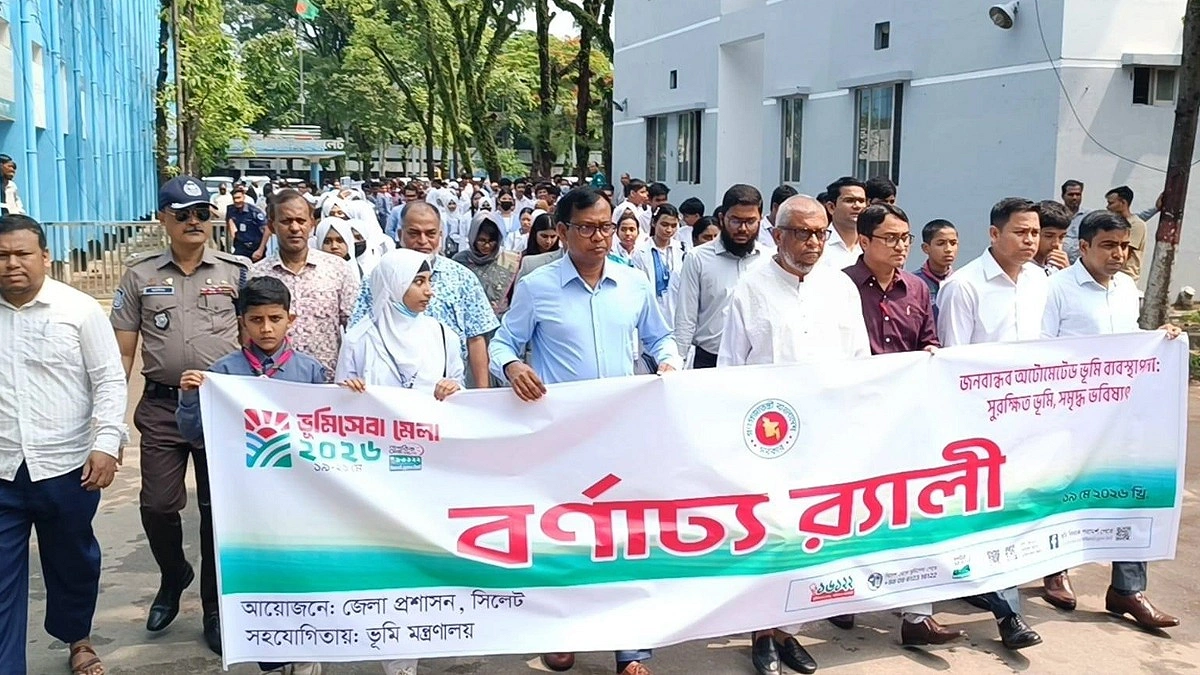 প্রধান উপদেষ্টা পদত্যাগ করবেন না: ফাইজ তাইয়েব আহমেদ