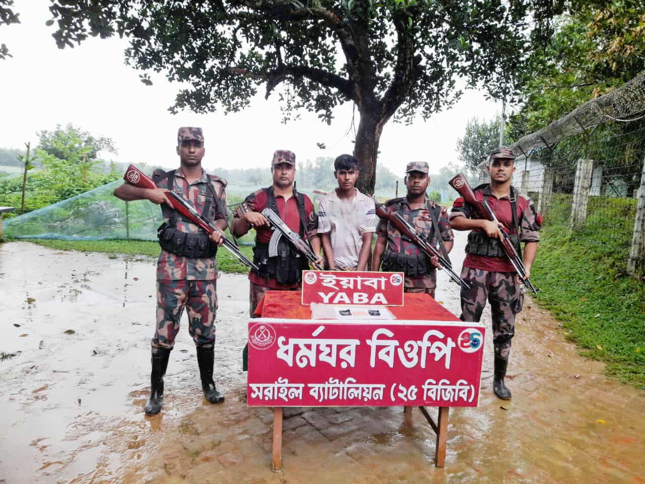 প্রধান উপদেষ্টা পদত্যাগ করবেন না: ফাইজ তাইয়েব আহমেদ