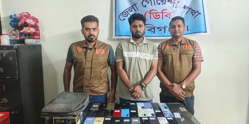 প্রধান উপদেষ্টা পদত্যাগ করবেন না: ফাইজ তাইয়েব আহমেদ