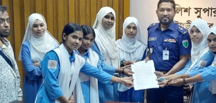 প্রধান উপদেষ্টা পদত্যাগ করবেন না: ফাইজ তাইয়েব আহমেদ