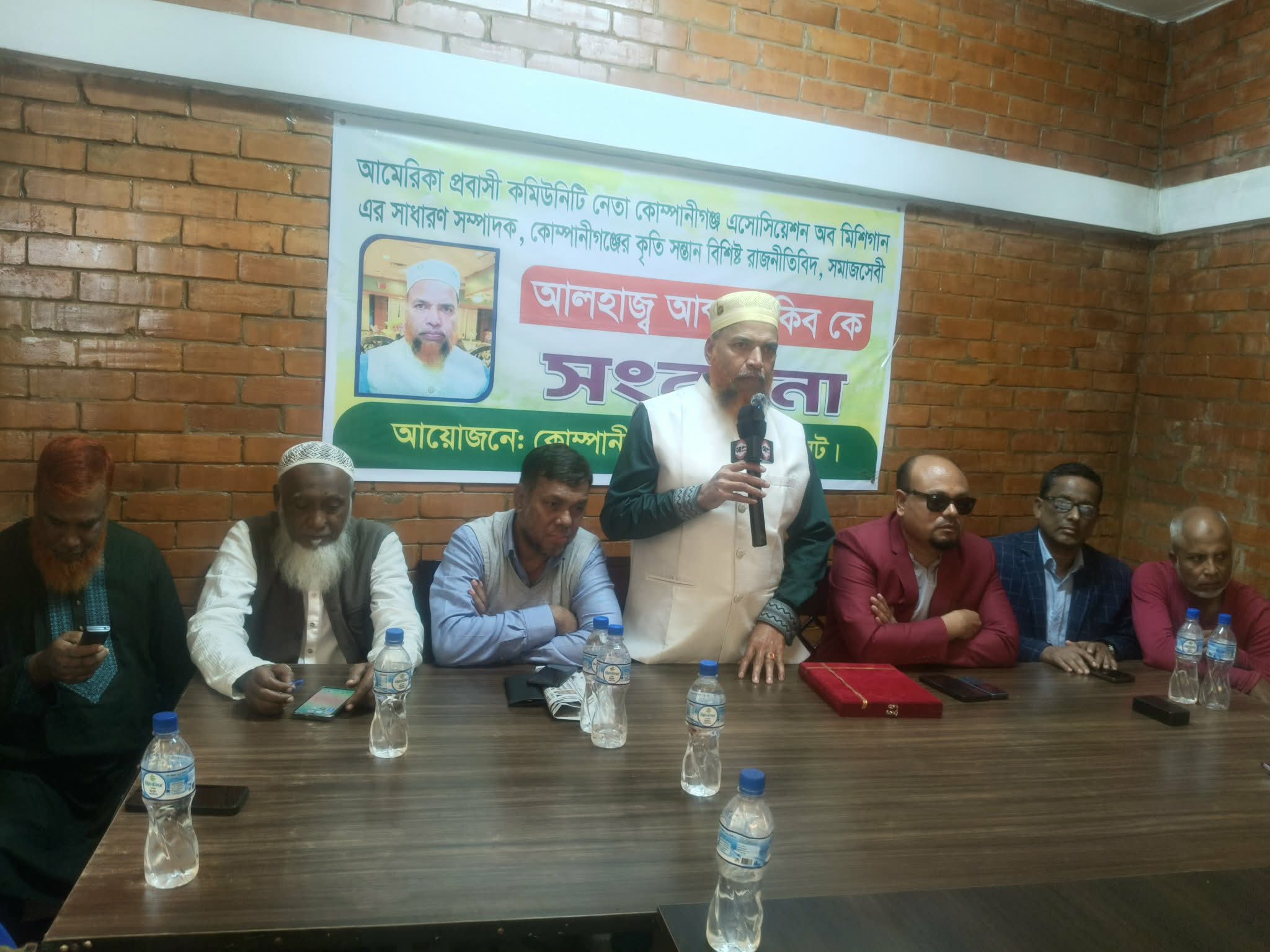 প্রধান উপদেষ্টা পদত্যাগ করবেন না: ফাইজ তাইয়েব আহমেদ