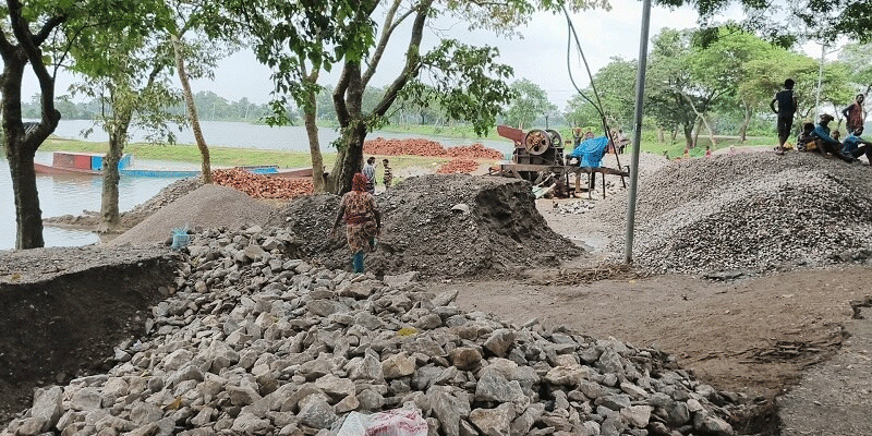 প্রধান উপদেষ্টা পদত্যাগ করবেন না: ফাইজ তাইয়েব আহমেদ