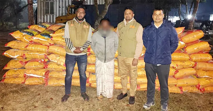 প্রধান উপদেষ্টা পদত্যাগ করবেন না: ফাইজ তাইয়েব আহমেদ