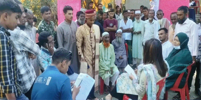 প্রধান উপদেষ্টা পদত্যাগ করবেন না: ফাইজ তাইয়েব আহমেদ