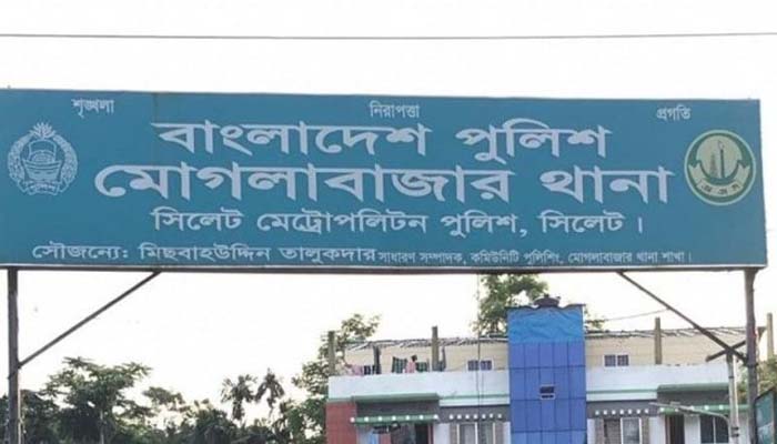 প্রধান উপদেষ্টা পদত্যাগ করবেন না: ফাইজ তাইয়েব আহমেদ