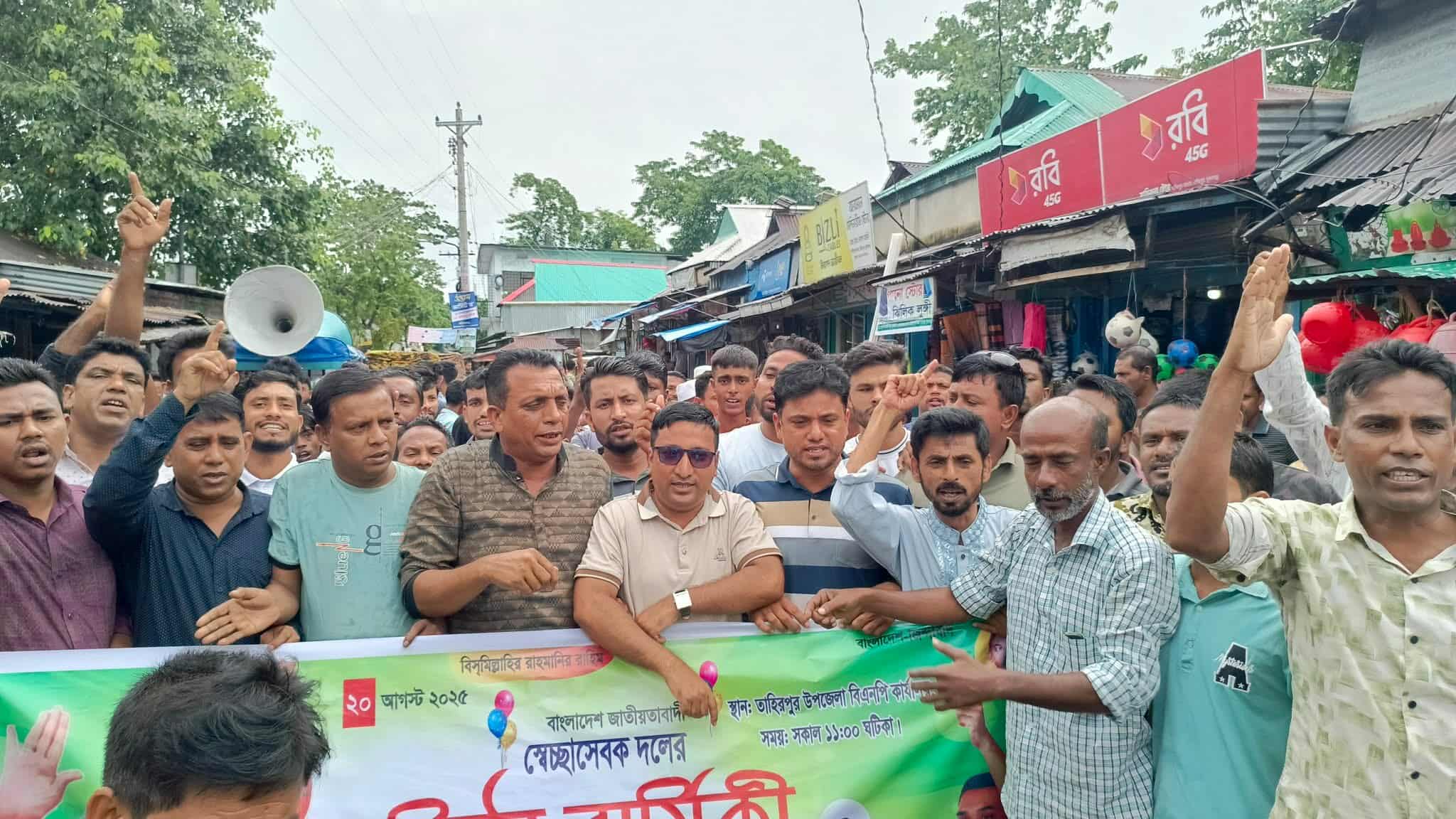 প্রধান উপদেষ্টা পদত্যাগ করবেন না: ফাইজ তাইয়েব আহমেদ