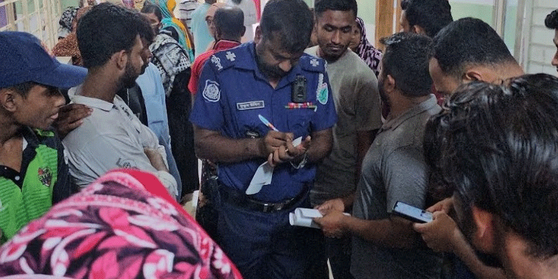 প্রধান উপদেষ্টা পদত্যাগ করবেন না: ফাইজ তাইয়েব আহমেদ