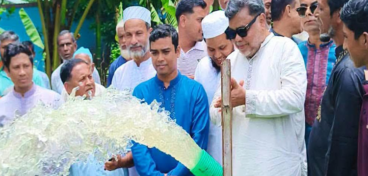 প্রধান উপদেষ্টা পদত্যাগ করবেন না: ফাইজ তাইয়েব আহমেদ