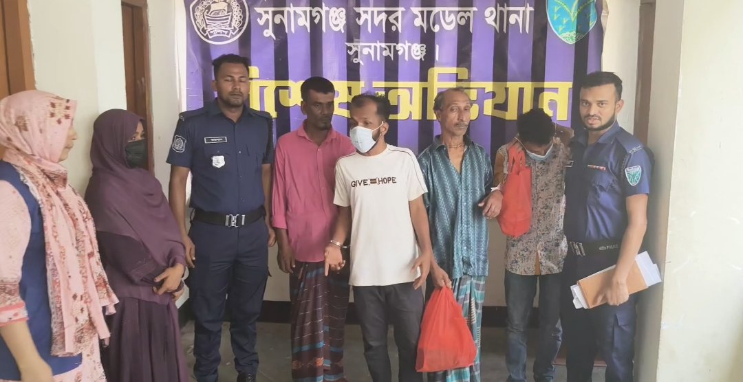 প্রধান উপদেষ্টা পদত্যাগ করবেন না: ফাইজ তাইয়েব আহমেদ