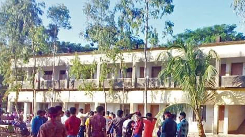 প্রধান উপদেষ্টা পদত্যাগ করবেন না: ফাইজ তাইয়েব আহমেদ