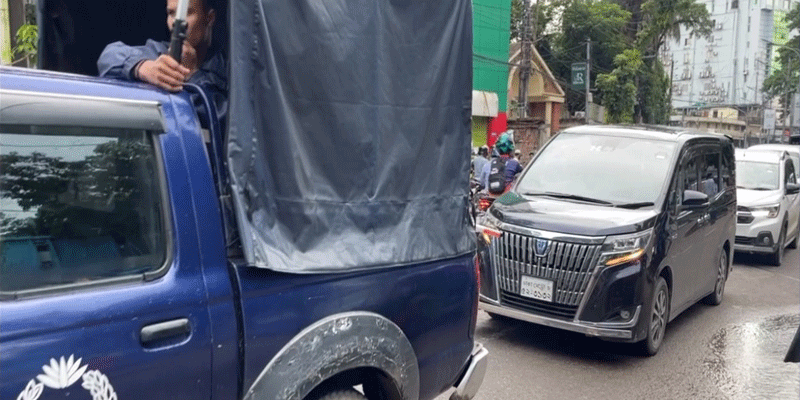 প্রধান উপদেষ্টা পদত্যাগ করবেন না: ফাইজ তাইয়েব আহমেদ