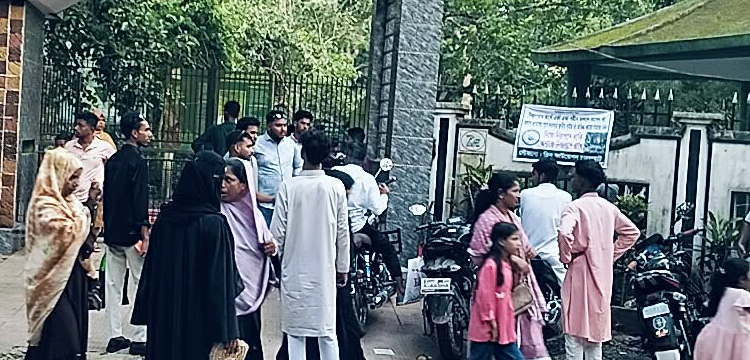 প্রধান উপদেষ্টা পদত্যাগ করবেন না: ফাইজ তাইয়েব আহমেদ