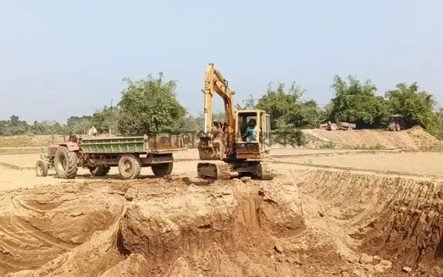 প্রধান উপদেষ্টা পদত্যাগ করবেন না: ফাইজ তাইয়েব আহমেদ