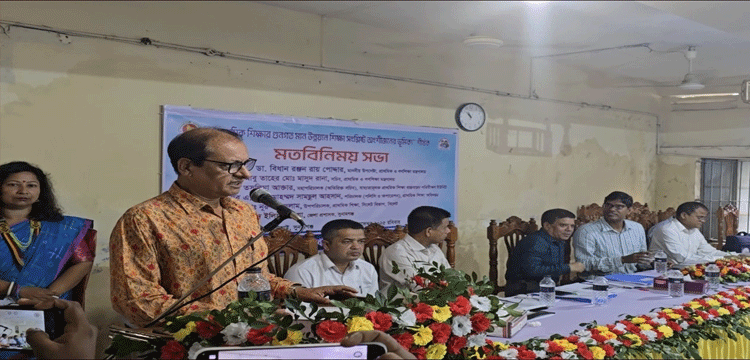 প্রধান উপদেষ্টা পদত্যাগ করবেন না: ফাইজ তাইয়েব আহমেদ