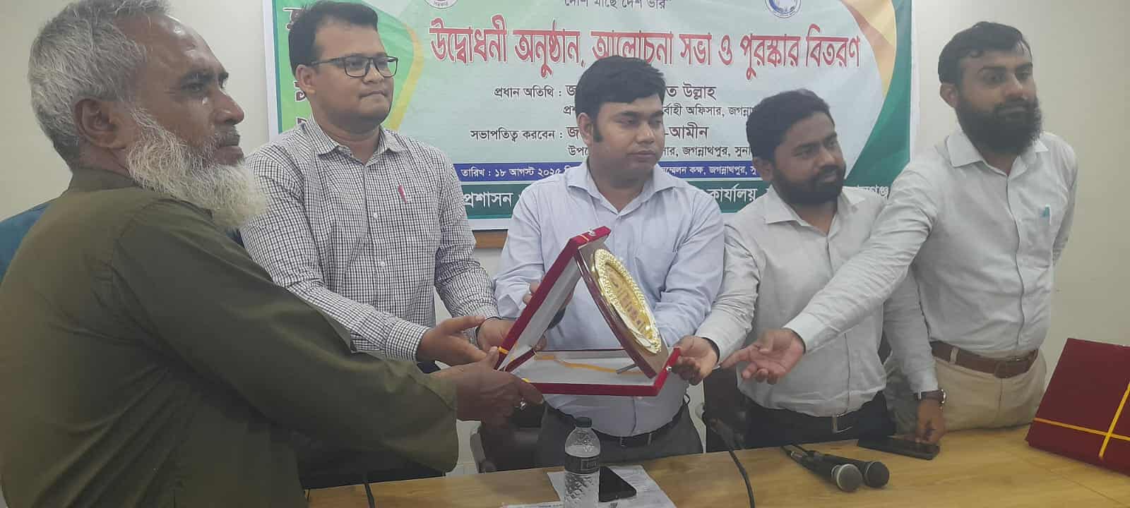 প্রধান উপদেষ্টা পদত্যাগ করবেন না: ফাইজ তাইয়েব আহমেদ