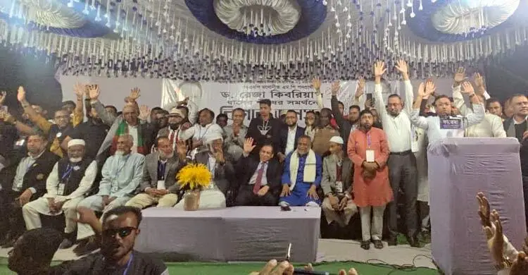 প্রধান উপদেষ্টা পদত্যাগ করবেন না: ফাইজ তাইয়েব আহমেদ