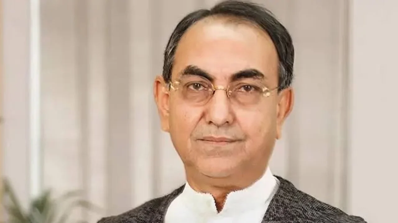 প্রধান উপদেষ্টা পদত্যাগ করবেন না: ফাইজ তাইয়েব আহমেদ