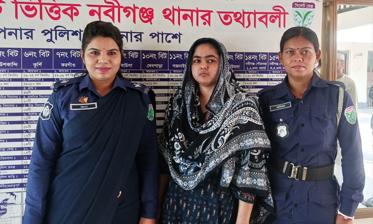 প্রধান উপদেষ্টা পদত্যাগ করবেন না: ফাইজ তাইয়েব আহমেদ
