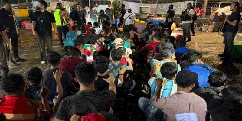 প্রধান উপদেষ্টা পদত্যাগ করবেন না: ফাইজ তাইয়েব আহমেদ