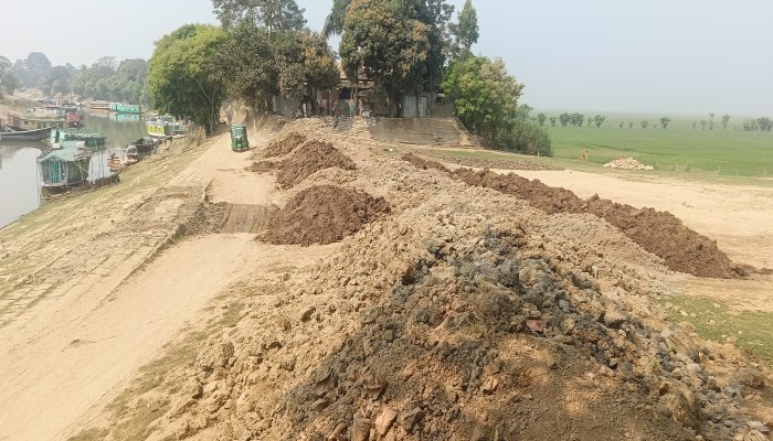 প্রধান উপদেষ্টা পদত্যাগ করবেন না: ফাইজ তাইয়েব আহমেদ