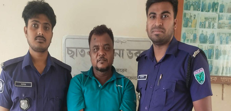 প্রধান উপদেষ্টা পদত্যাগ করবেন না: ফাইজ তাইয়েব আহমেদ