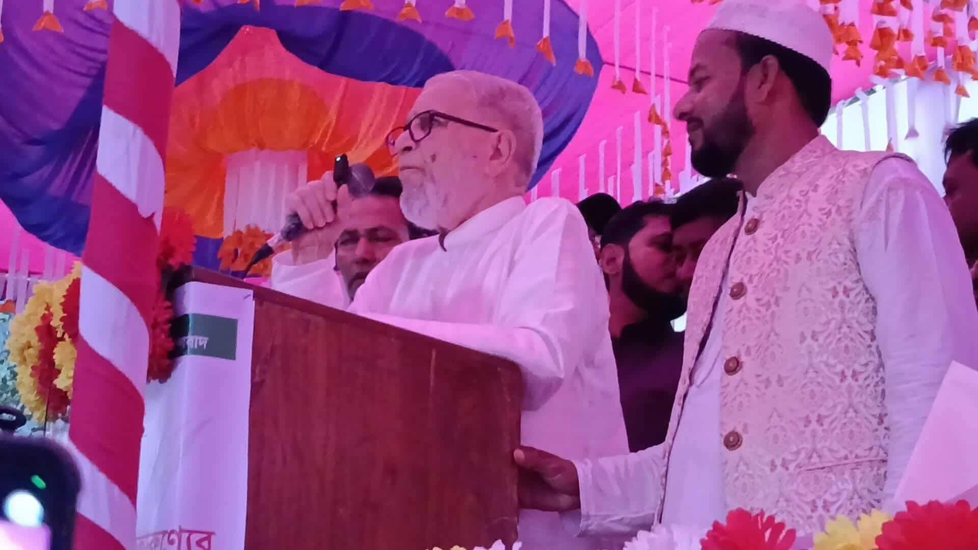 প্রধান উপদেষ্টা পদত্যাগ করবেন না: ফাইজ তাইয়েব আহমেদ