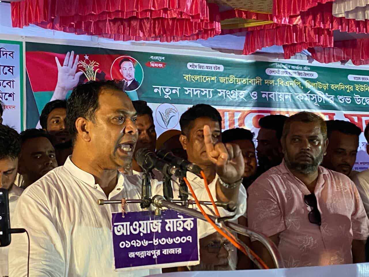 প্রধান উপদেষ্টা পদত্যাগ করবেন না: ফাইজ তাইয়েব আহমেদ