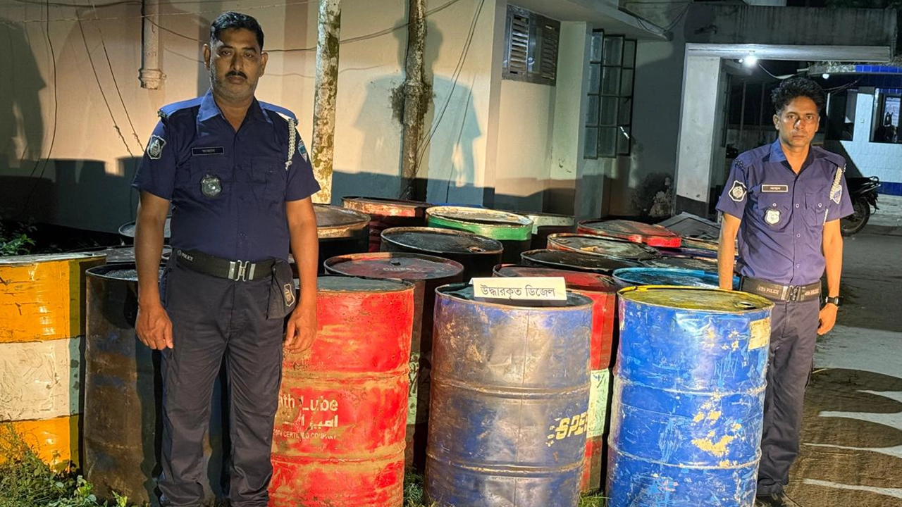 প্রধান উপদেষ্টা পদত্যাগ করবেন না: ফাইজ তাইয়েব আহমেদ