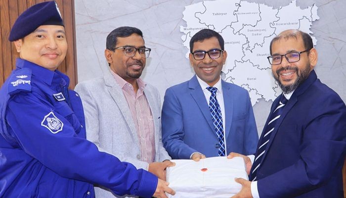 প্রধান উপদেষ্টা পদত্যাগ করবেন না: ফাইজ তাইয়েব আহমেদ