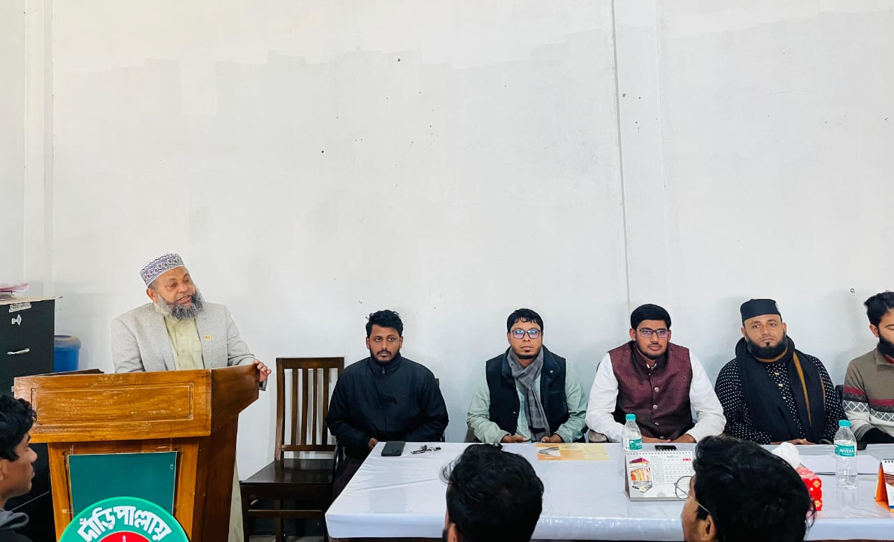 প্রধান উপদেষ্টা পদত্যাগ করবেন না: ফাইজ তাইয়েব আহমেদ