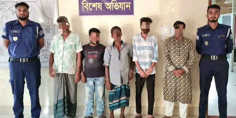 প্রধান উপদেষ্টা পদত্যাগ করবেন না: ফাইজ তাইয়েব আহমেদ