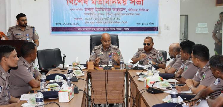 প্রধান উপদেষ্টা পদত্যাগ করবেন না: ফাইজ তাইয়েব আহমেদ