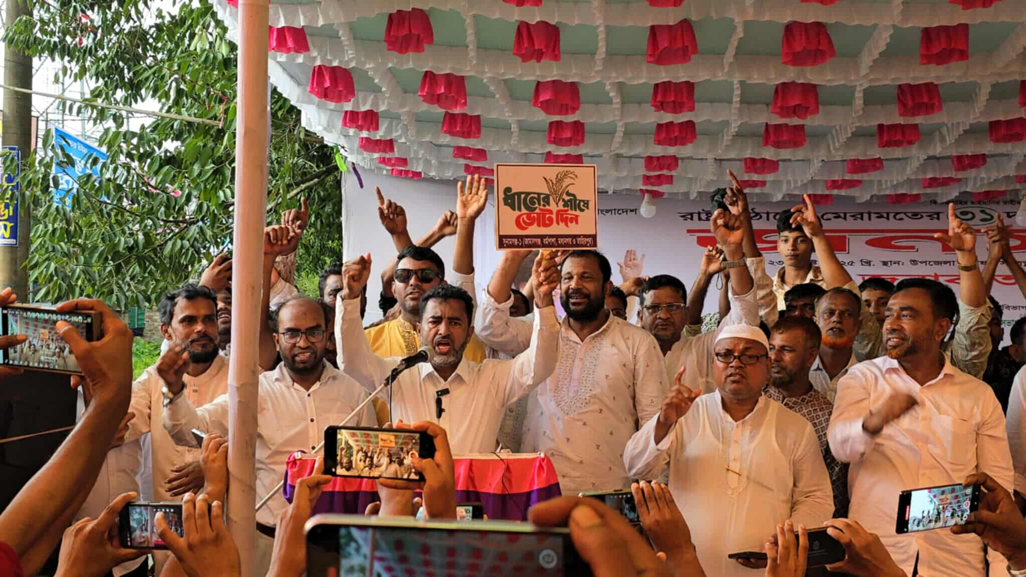 প্রধান উপদেষ্টা পদত্যাগ করবেন না: ফাইজ তাইয়েব আহমেদ
