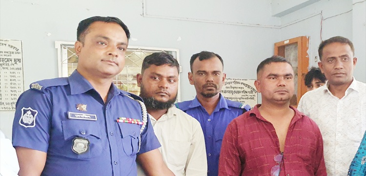 প্রধান উপদেষ্টা পদত্যাগ করবেন না: ফাইজ তাইয়েব আহমেদ