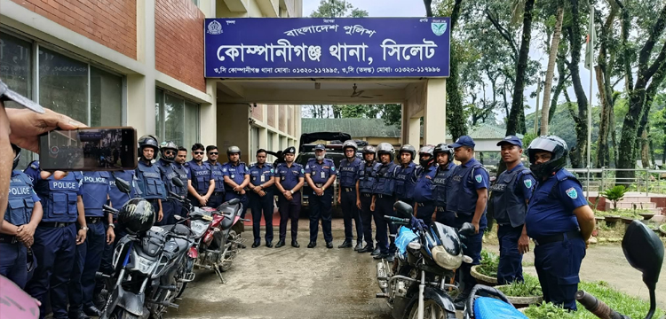 প্রধান উপদেষ্টা পদত্যাগ করবেন না: ফাইজ তাইয়েব আহমেদ