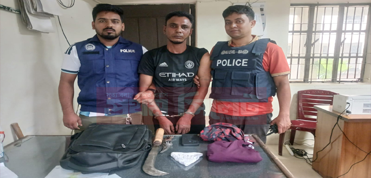প্রধান উপদেষ্টা পদত্যাগ করবেন না: ফাইজ তাইয়েব আহমেদ
