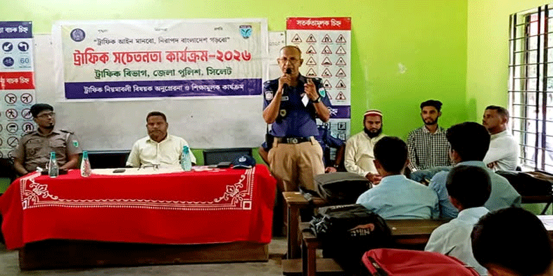 প্রধান উপদেষ্টা পদত্যাগ করবেন না: ফাইজ তাইয়েব আহমেদ
