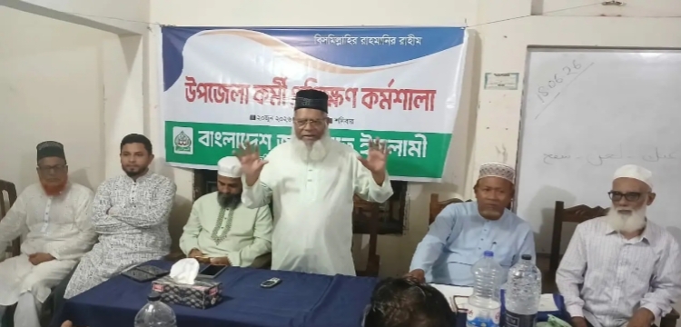 প্রধান উপদেষ্টা পদত্যাগ করবেন না: ফাইজ তাইয়েব আহমেদ