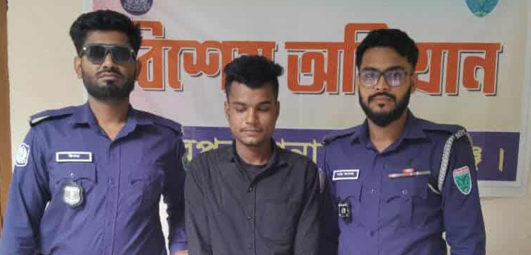 প্রধান উপদেষ্টা পদত্যাগ করবেন না: ফাইজ তাইয়েব আহমেদ