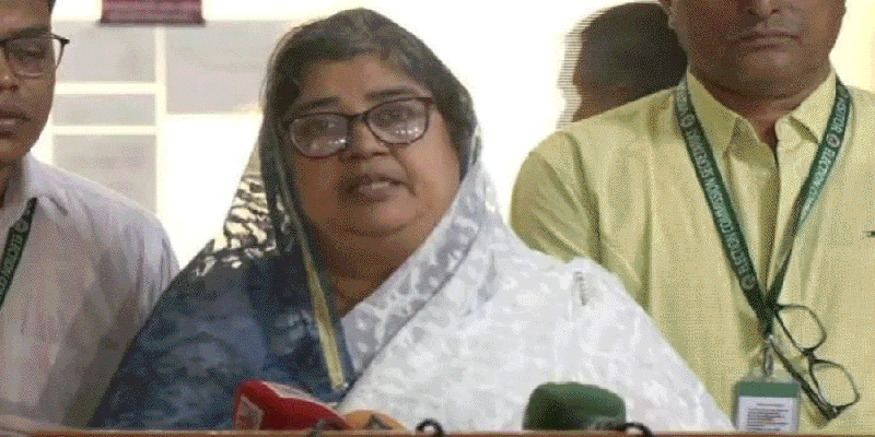 প্রধান উপদেষ্টা পদত্যাগ করবেন না: ফাইজ তাইয়েব আহমেদ