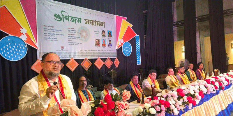 প্রধান উপদেষ্টা পদত্যাগ করবেন না: ফাইজ তাইয়েব আহমেদ