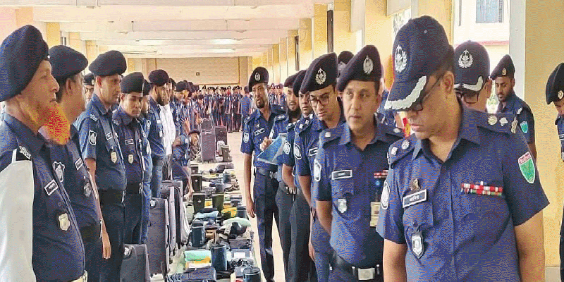 প্রধান উপদেষ্টা পদত্যাগ করবেন না: ফাইজ তাইয়েব আহমেদ