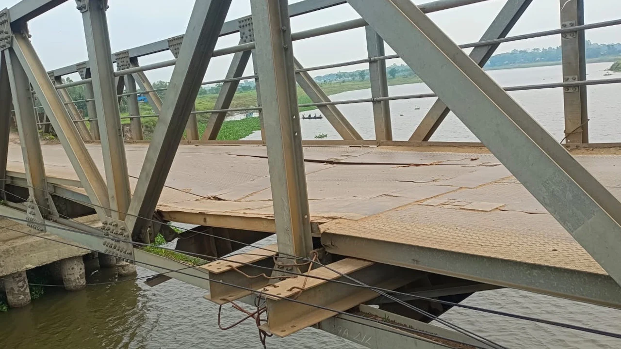 প্রধান উপদেষ্টা পদত্যাগ করবেন না: ফাইজ তাইয়েব আহমেদ