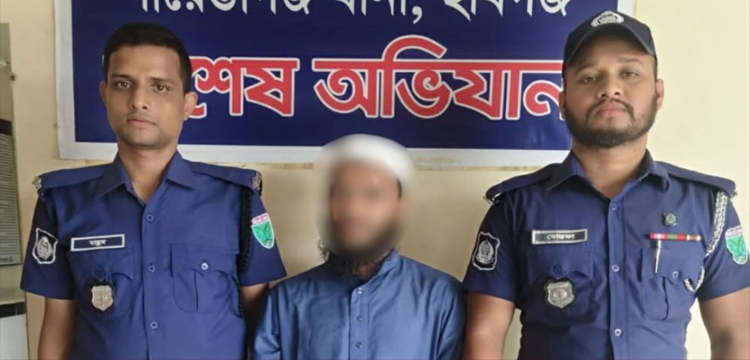 প্রধান উপদেষ্টা পদত্যাগ করবেন না: ফাইজ তাইয়েব আহমেদ