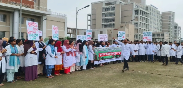 প্রধান উপদেষ্টা পদত্যাগ করবেন না: ফাইজ তাইয়েব আহমেদ