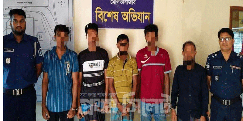প্রধান উপদেষ্টা পদত্যাগ করবেন না: ফাইজ তাইয়েব আহমেদ