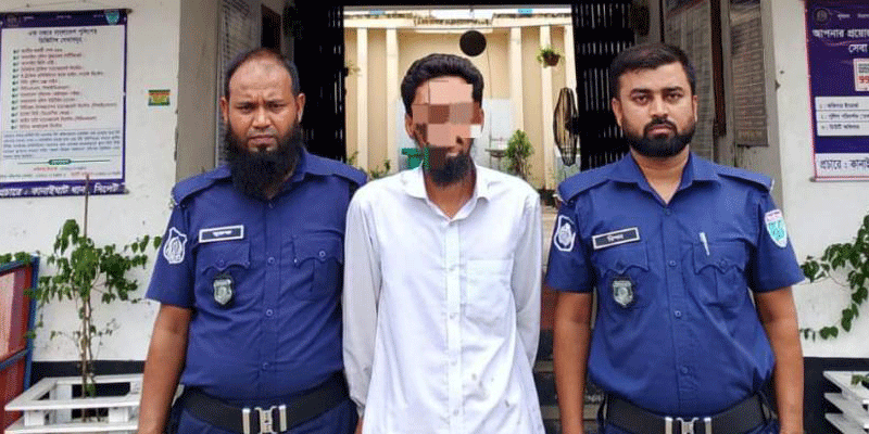 প্রধান উপদেষ্টা পদত্যাগ করবেন না: ফাইজ তাইয়েব আহমেদ