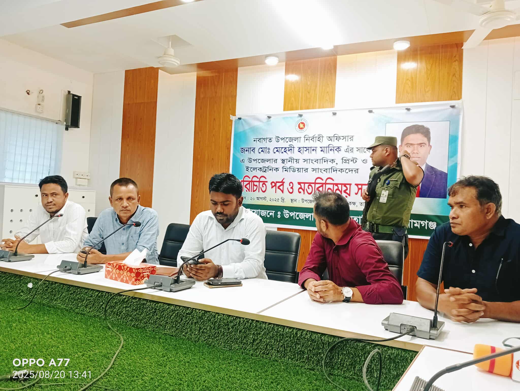 প্রধান উপদেষ্টা পদত্যাগ করবেন না: ফাইজ তাইয়েব আহমেদ